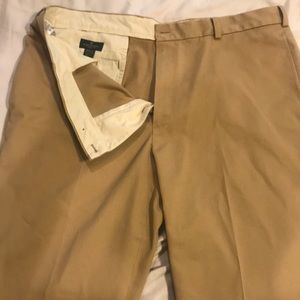 Brooks Brothers Chino Tan - 40W/32L